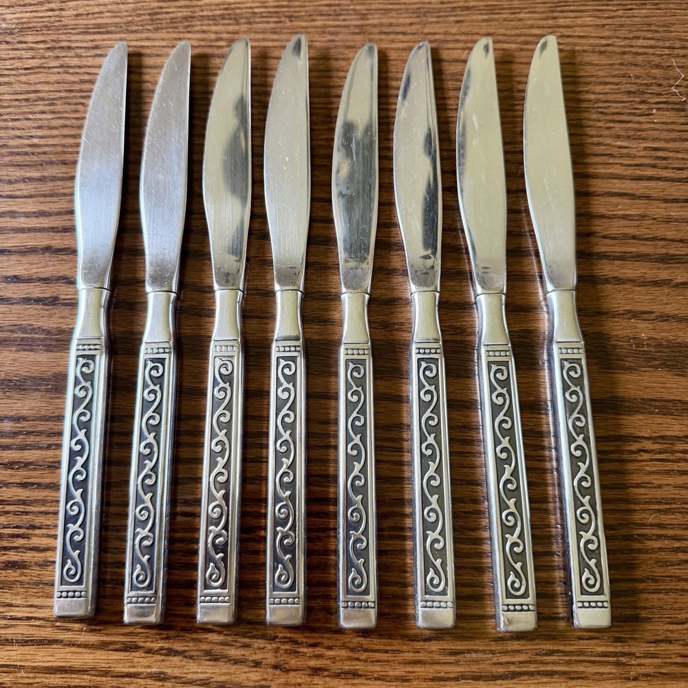 ONEIDA LTD. ROGERS 1881 SPANISH COURT Set of 8 Dinner Knives